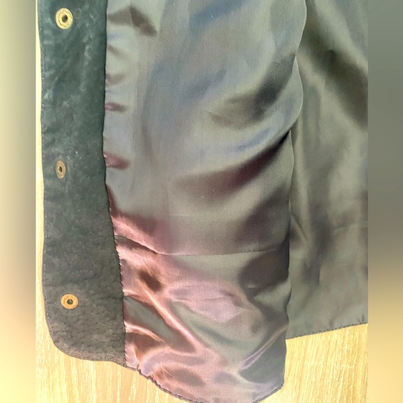 R&R Vest ( Rest and Relaxation Vest) 
100 percent Leather Vest - Picture 6 of 10